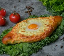 Хачапури по-аджарски с яйцом Мини