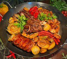 Мясная сковорода
