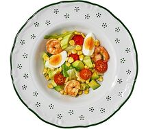 Салат с креветками и овощами