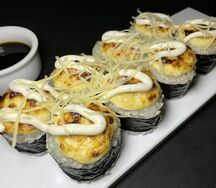 Ролл Цезарь запеченный