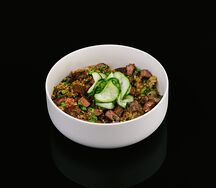 Жареный мисо-рис с говядиной