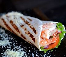 Джо креветка-ролл