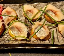 Сельдь на печеном картофеле