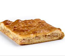 Пирог с говядиной, картофелем и луком