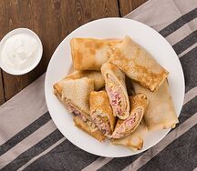 Блины с ветчиной и сыром