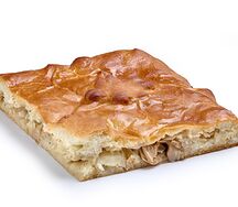 Пирог со свежей капустой и грибами