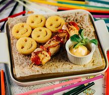 Шашлычки куриные с картошечкой фри Смайлик