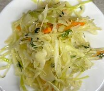 Салат из свежей капусты