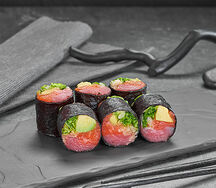 Сашими ролл с тунцом и лососем