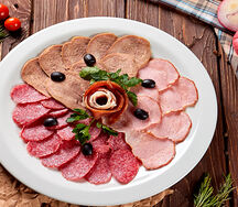 Мясная тарелка
