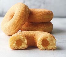 Донат с начинкой яблоко-корица Франция