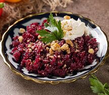 Свекольный с грецким орехом