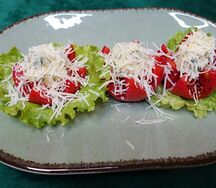 Помидоры фаршированные с сыром