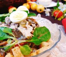 Салат из куриной грудки и телячего языка
