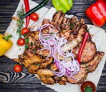 Шеф рекомендует шашлыки