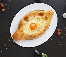 Хачапури по-аджарски