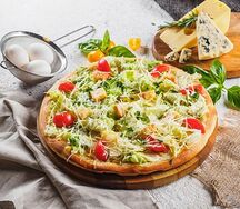 Пицца Цезарь с курицей