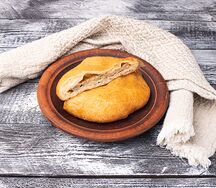 Беляш с мясом