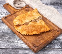 Чебурек с мясом