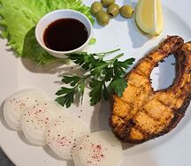 Сёмга на углях с овощами