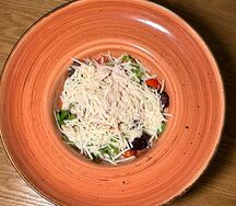 Салат Цезарь с куриным филе