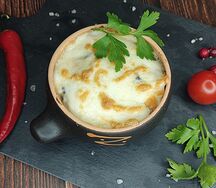 Жюльен с курочкой и грибами