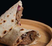 Люля-кебаб из курицы в лаваше