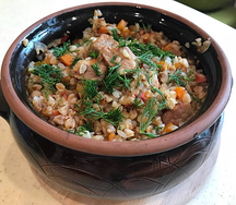 Каша гречневая с мясом в горшочке