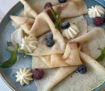 Блины с ягодами