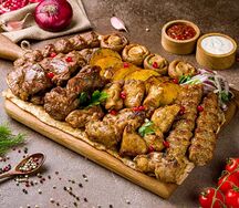 Ассорти шашлыков Мякоть с овощами