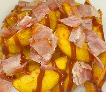 Картофель фри с беконом