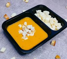 Томатный крем-суп с куриным филе (средний)