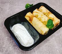 Блины с творогом и изюмом большие