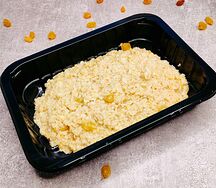 Овсяная каша на яблочном соке с изюмом маленькая