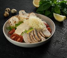 Салат Цезарь c цыплёнком