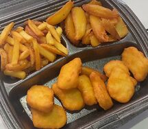 Снэк-бокс с наггетсами