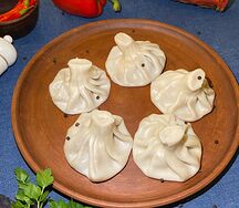 Хинкали с бараниной и говядиной