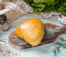 Печёный пирожок с картошкой, грибами и курицей