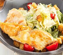 Цезарь с курицей