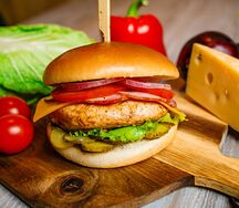 Бургер с курицей большой