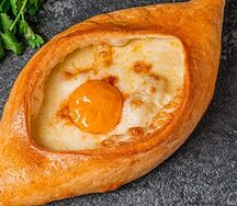 Хачапури по-аджарски