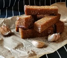 Чесночные гренки