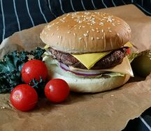 Бургер Сырный