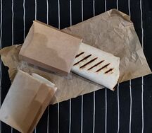 Ролл с тунцом