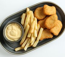 Наггетсы с картофелем фри