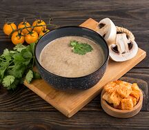 Грибной крем-суп с сухариками