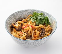 Лапша пшеничная с овощами
