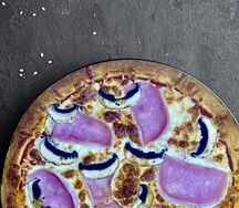 Пицца прошутто 