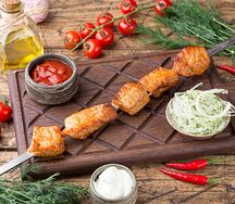 Шашлык из cвинoй шейки