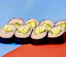 Ролл с огурцом